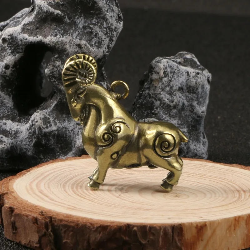 Brass Chinese Zodiac Sheep Pendant Retro Creative Ornaments Keychain Micro Carved Copper Ware Home Decoration Accessory Craft