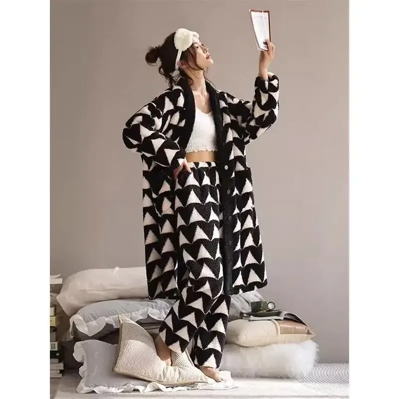 

Women Coral Fleece Pajamas Sets 2Pcs V-Neck Long Sleeve Home Suit Flannel Pijamas Nightgown Sleeping Homewear Female