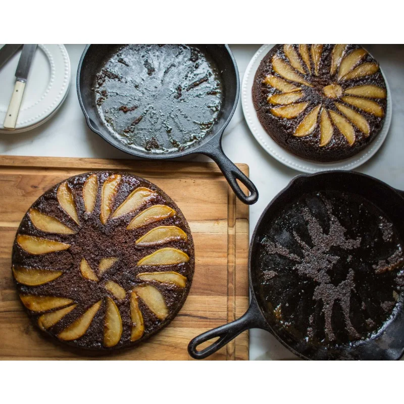 Frigideira temperada em ferro fundido de 10,25"