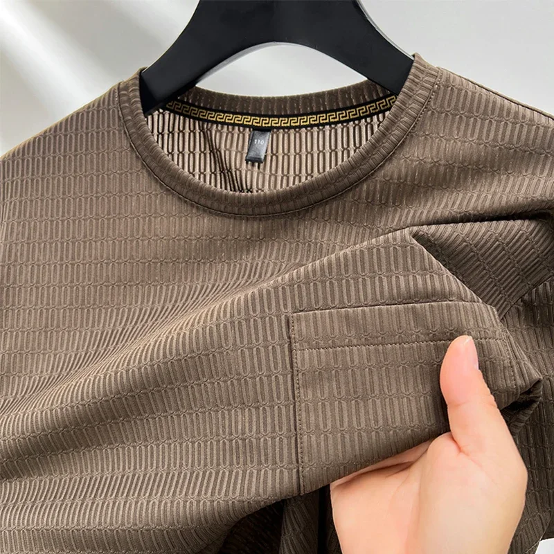 Summer Men's New Round Neck T-shirt Loose, Casual, Fashionable, Versatile, Breathable and Comfortable