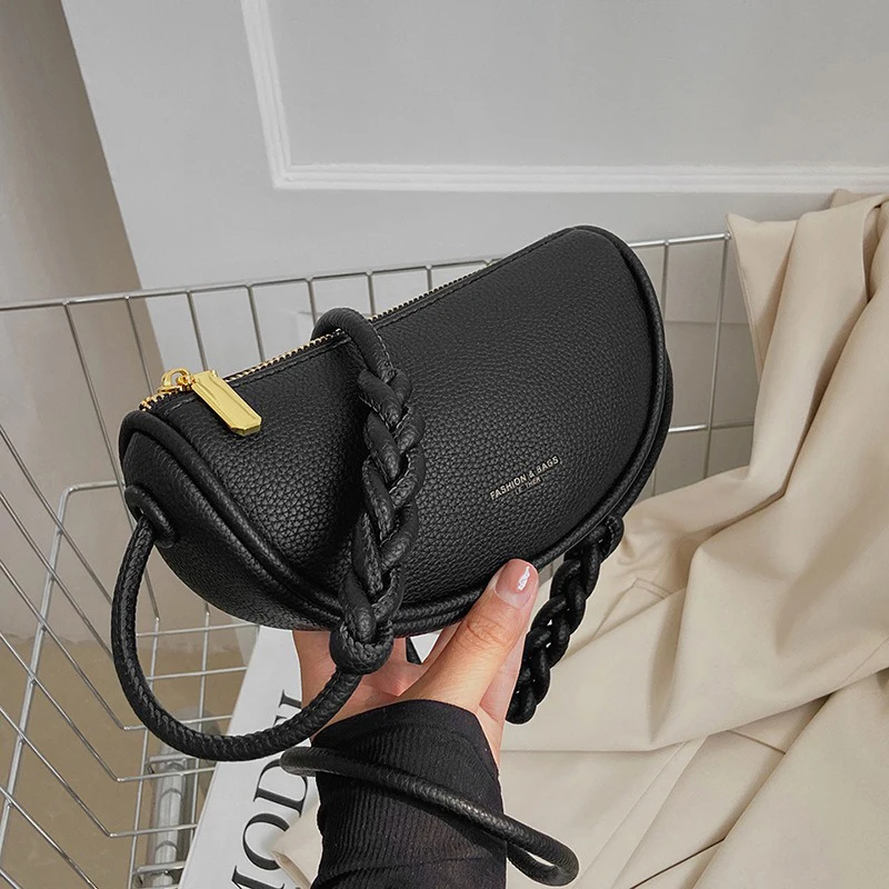 

Girls' 2025 Autumn and Winter New Collection: Simple and Stylish Candy-colored Shoulder Bags, Fashionable and Unique Saddle Bags