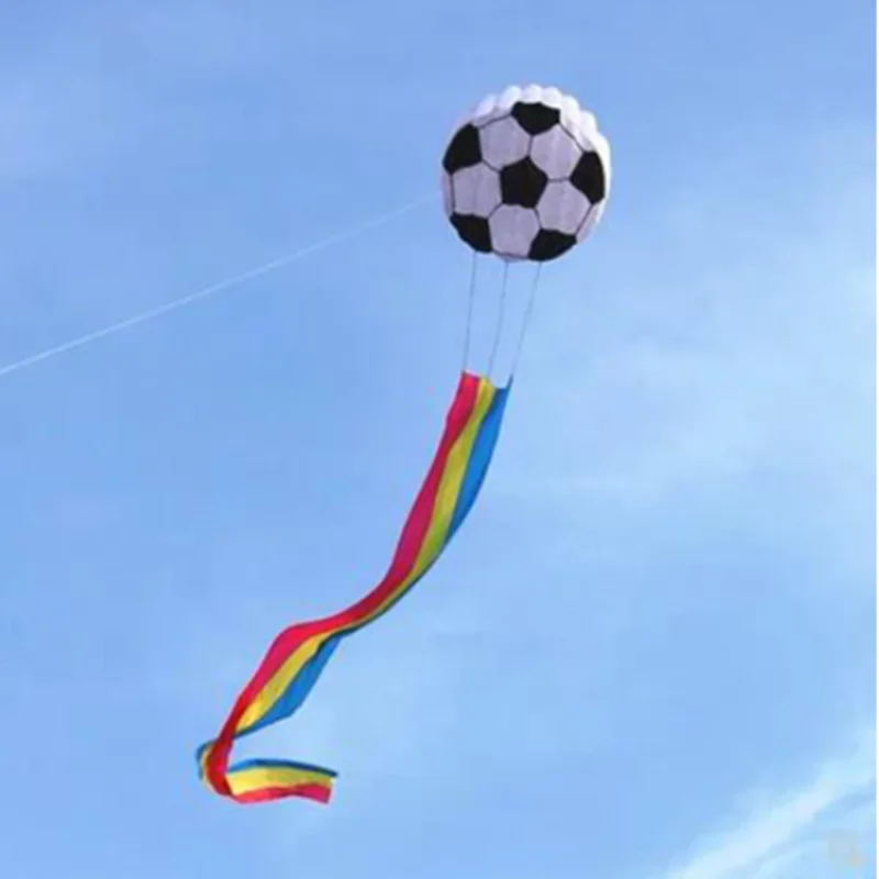 free shipping football kite flying toys for children carretilha de linha de pipa Kite reel latawiec dla dzieci pipa peixinhos