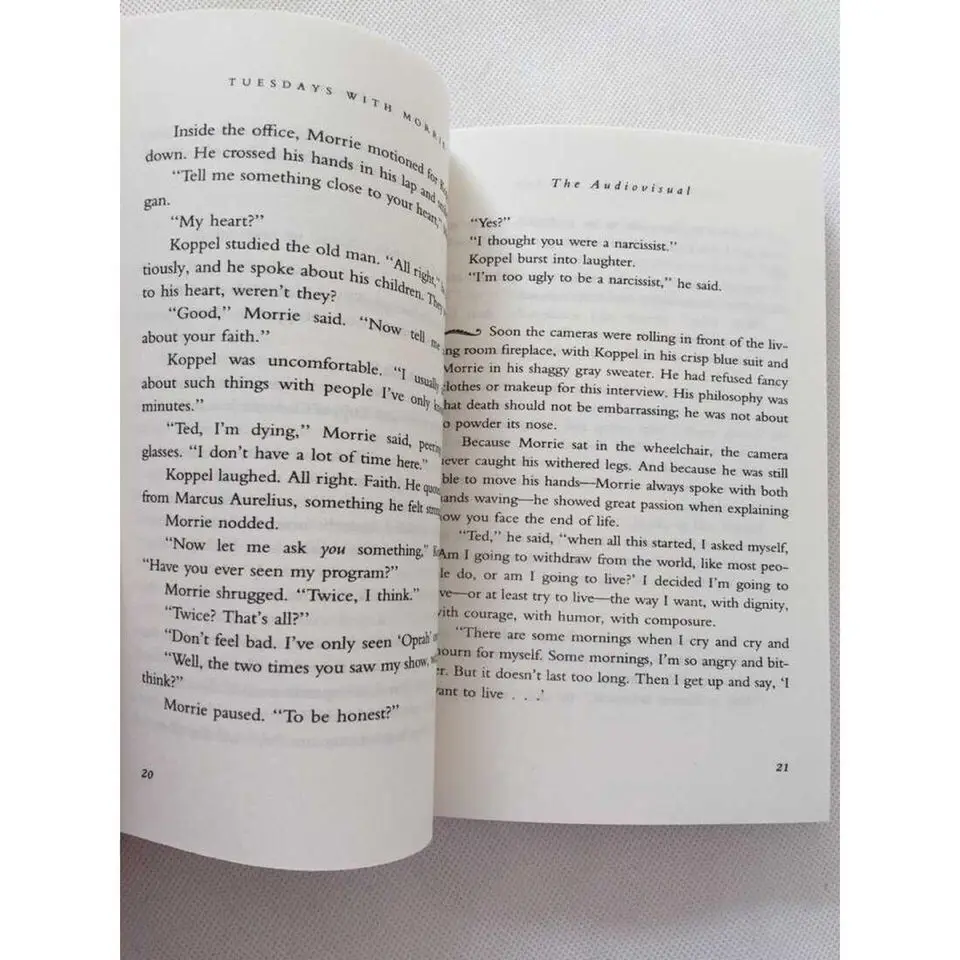 Selasa dengan Buku Sastra Inggris Morrie