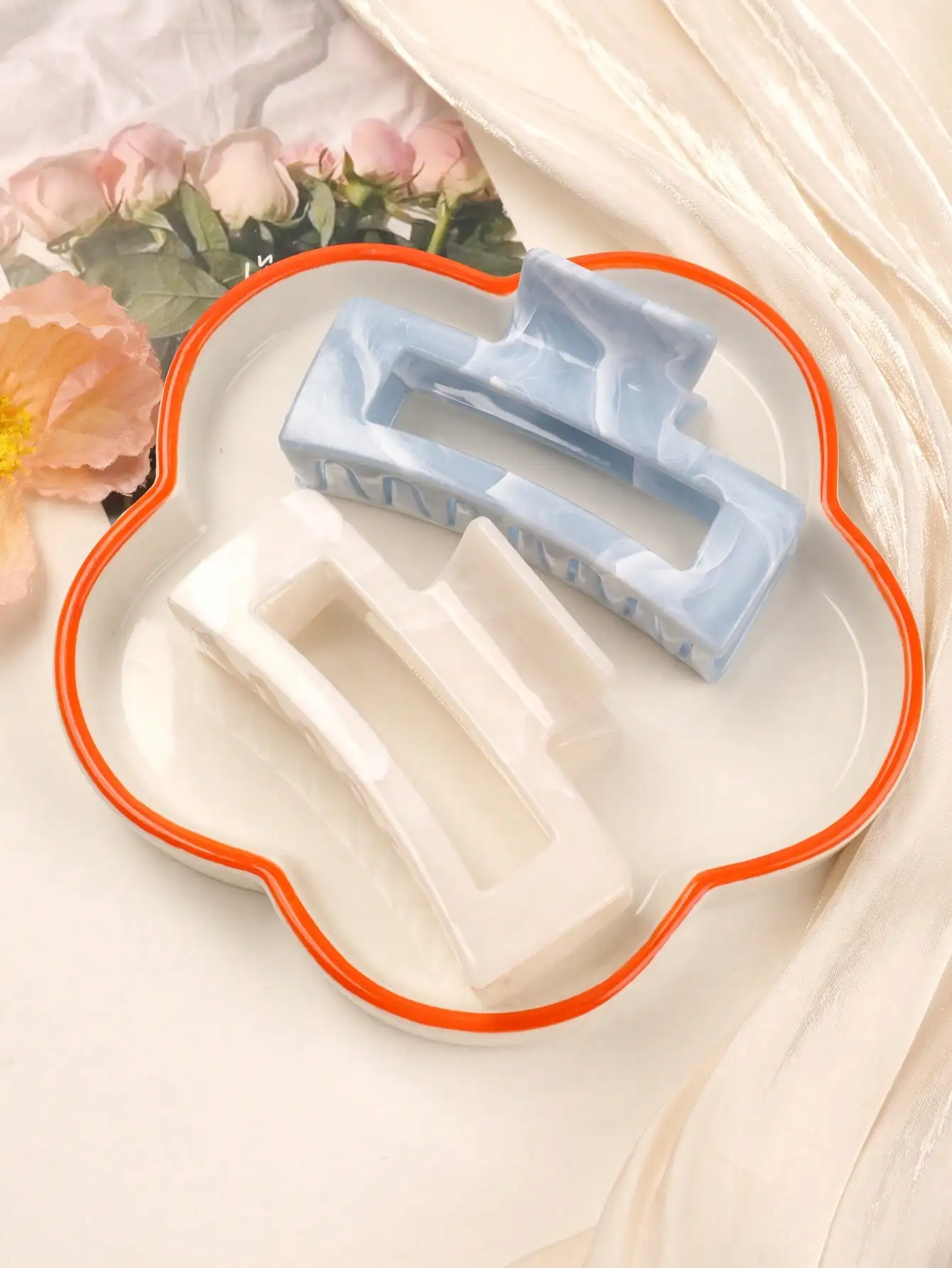 2 Stück große Marmor-Haarklammern für Frauen, dickes Haar, weiße Bananen-Haarspangen, gewellte Kieferklammern, starker Halt, Haar-Accessoires – Detail 11