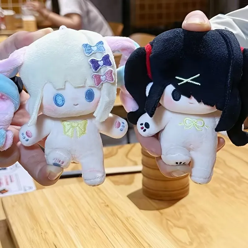 

Девушка-стример сильно залежащая атрибутом «Супер Небес Конфеты». Она милая хлопковая кукла нормального размера длиной 10 см.