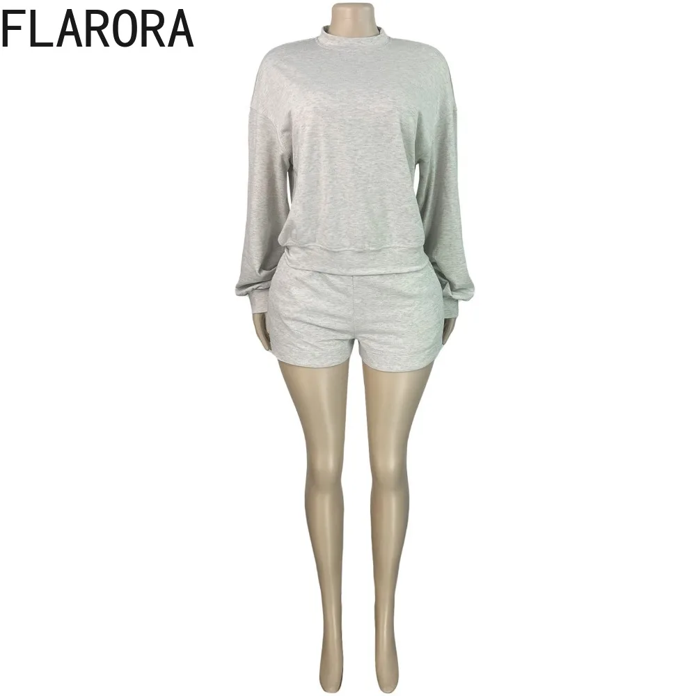 FLARORA カジュアルスポーティ 2 ピースセット女性ソリッドカラー O ネック長袖プルオーバーとドローストリングショーツ秋ストリートトラックスーツ