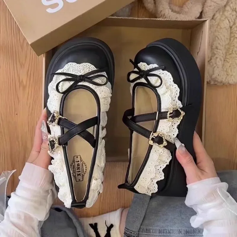 

Брендовая женская обувь 2025, женские туфли на высоком каблуке с пряжкой и ремешком, модные модельные туфли-лодочки с узлом-бабочкой, женские новые бестселлеры на платформе