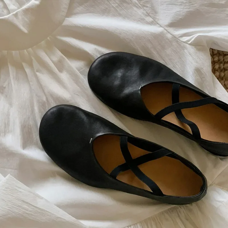 

2025 НОВАЯ женская обувь из натуральной кожи в стиле ретро с круглым носком Мэри Джейн Single Oes, удобная балетная обувь без шнуровки на плоской подошве с перекрестным ремешком