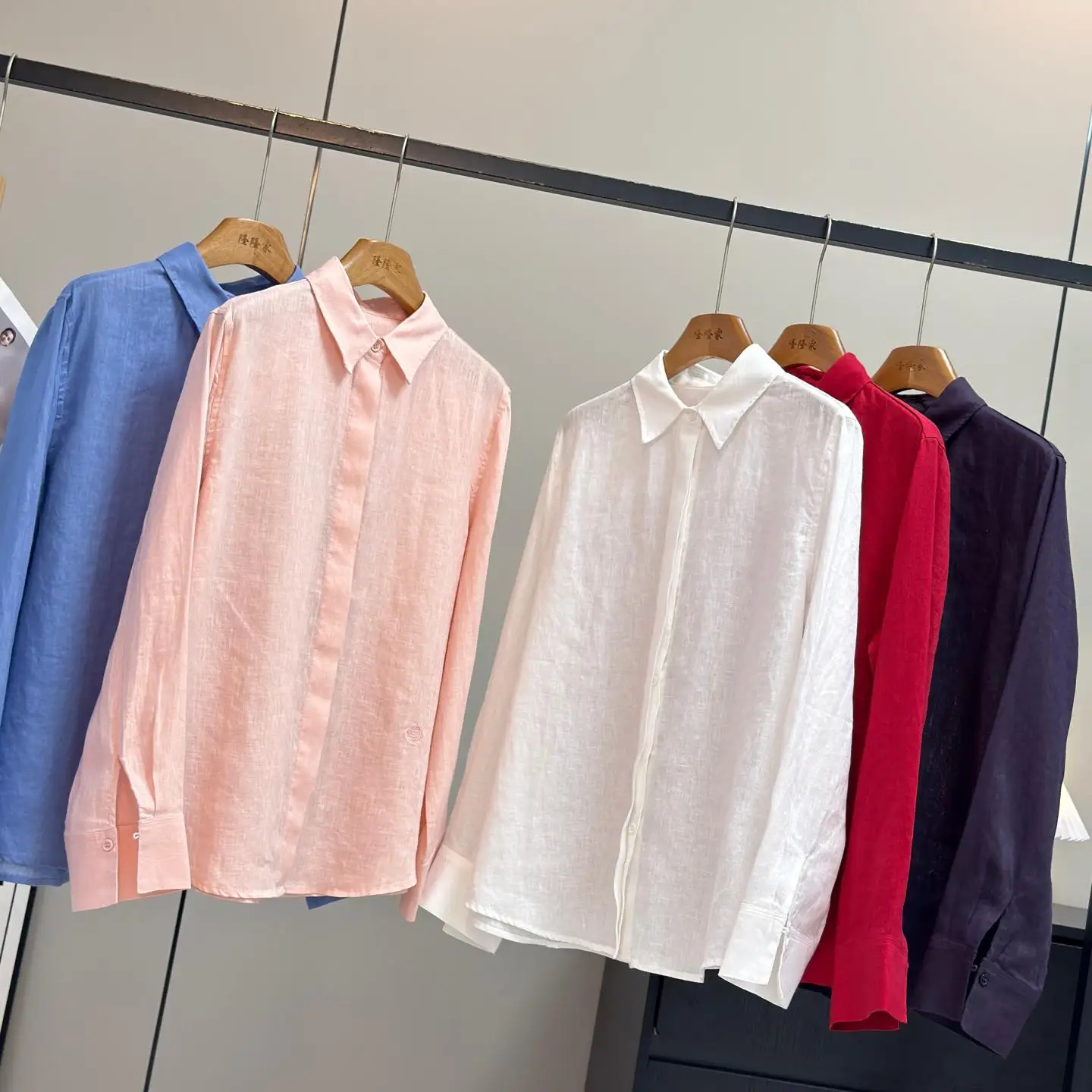 

Classic Pure Color Linen Shirt Loose Comfortable Commute Women's Loose Fit Sunscreen Casual Shirt Breathable Long Sleeve