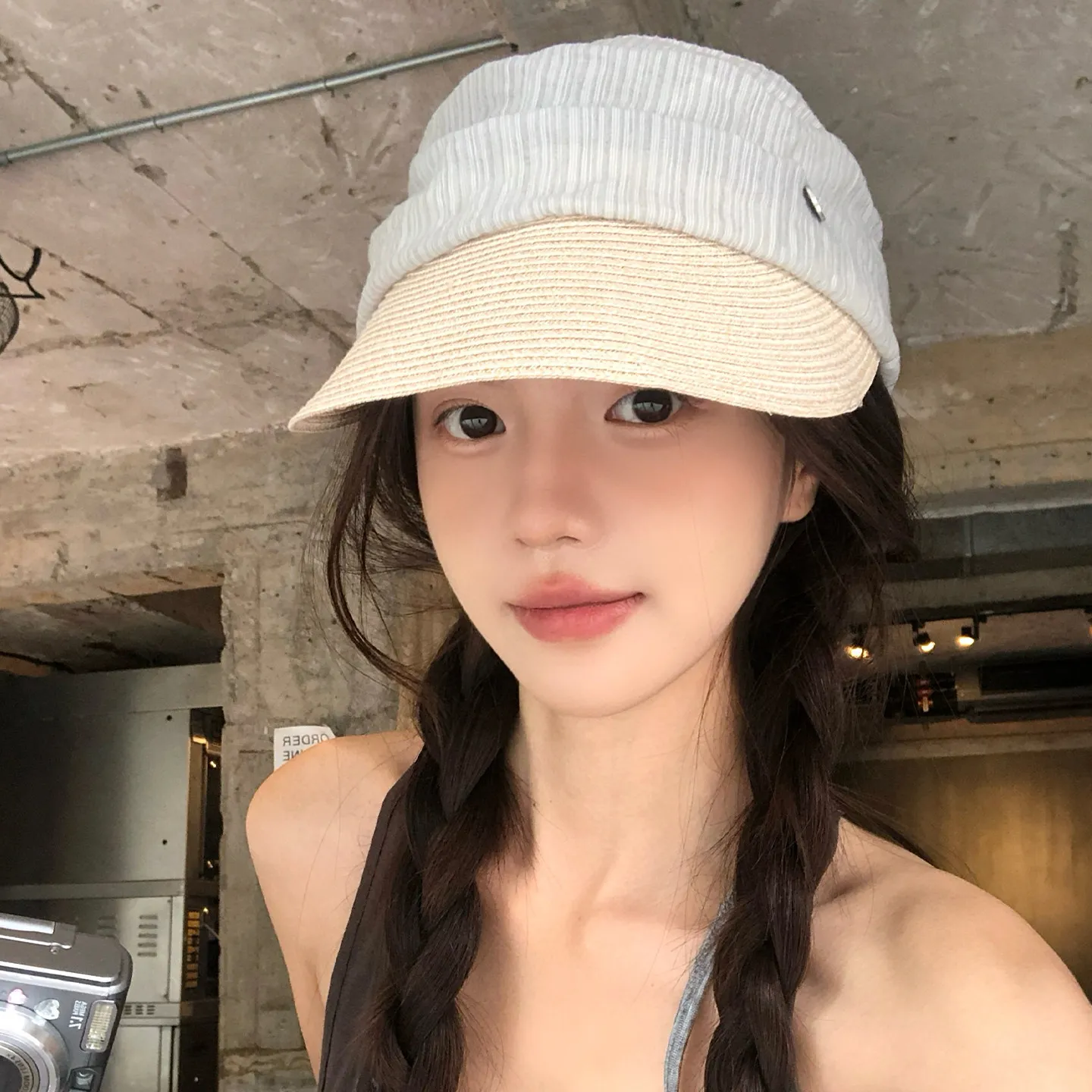 Pleated Straw Spliced Riding Hat Women Summer Sun Visor Cap Beret Korean Style Casual Shading Duckbill Hat Face‑slimming