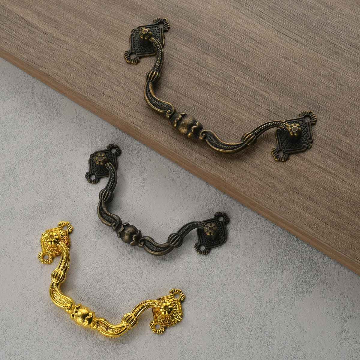 Новинка, китайская Классическая Бронзовая дверная ручка для шкафа в стиле ретро Qinggu Новинка, китайская Классическая Бронзовая дверная ручка для шкафа в стиле ретро Qinggu