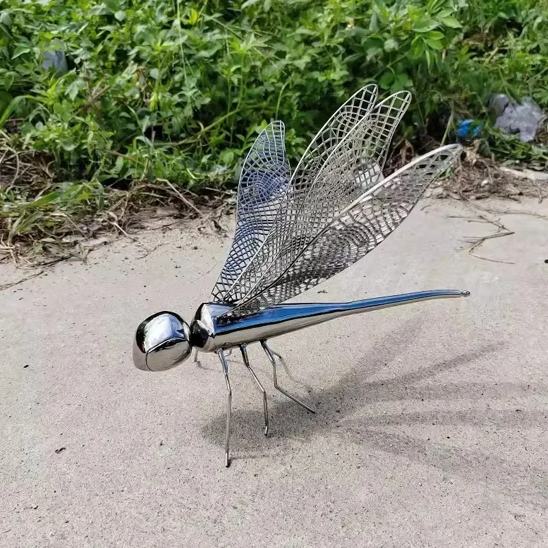 Garden decoration Garden community decoration Stainless steel electroplated dragonfly sculpture