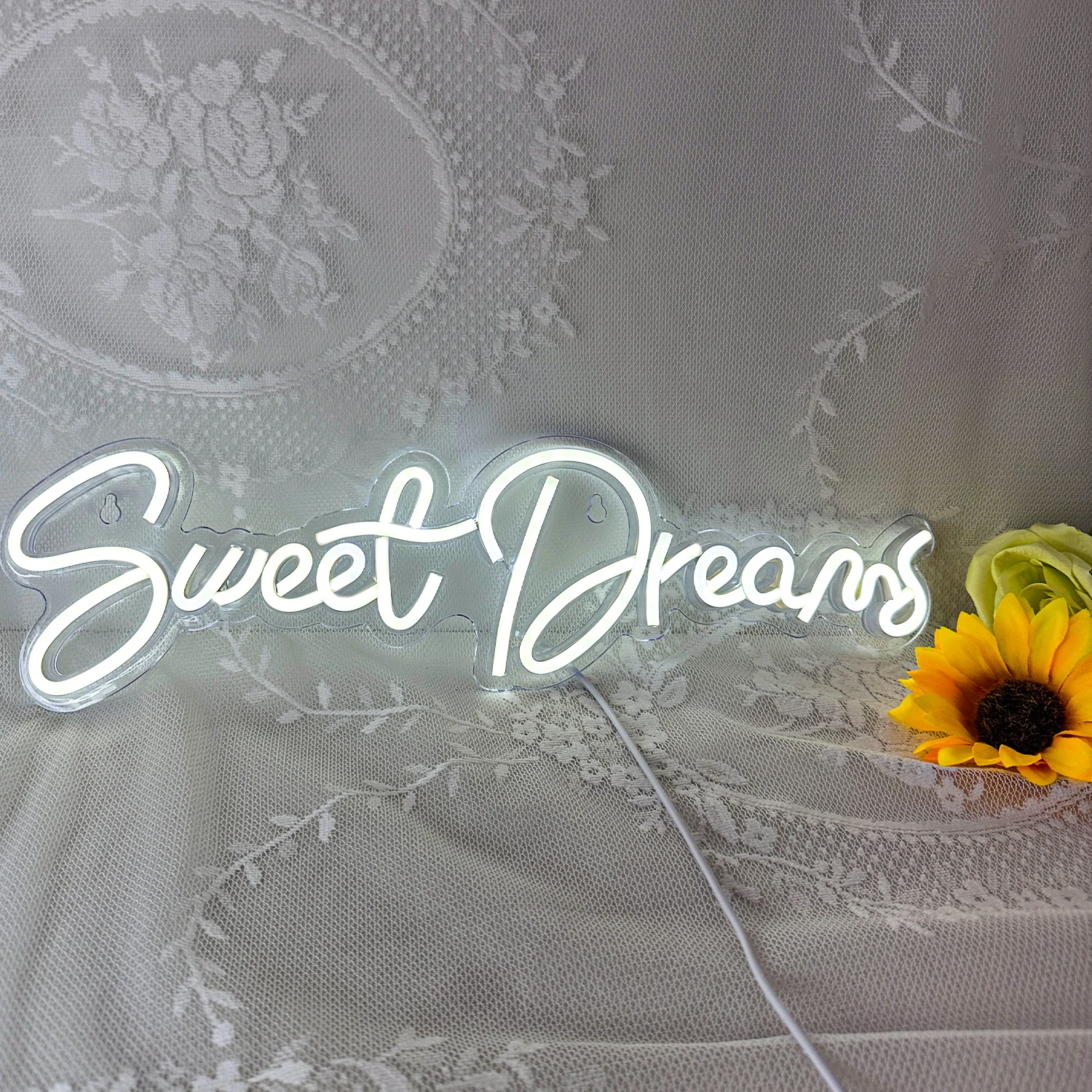 Sweet Dream Neon Sign Custom LED Lamp Wedding Party Valentine\'s Day Marriage Proposal Mural Style Gift Aesthetic Room Art Decor