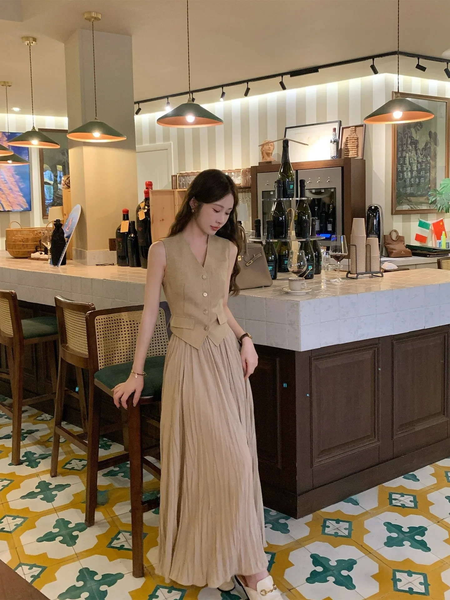 

Khaki Color Slim Fit Three Piece Set with Skirt Early Autumn Commute Style Women's Fashion Suit High Waist Bicolor Design