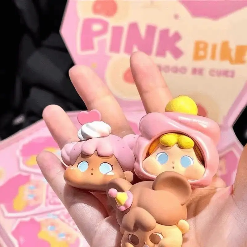 

Qoqo Mini Face Blind Box Pink Birthday Cute Figurine Trendy Collectible Toy Desktop Decoration Ornament Birthday Gift For Women