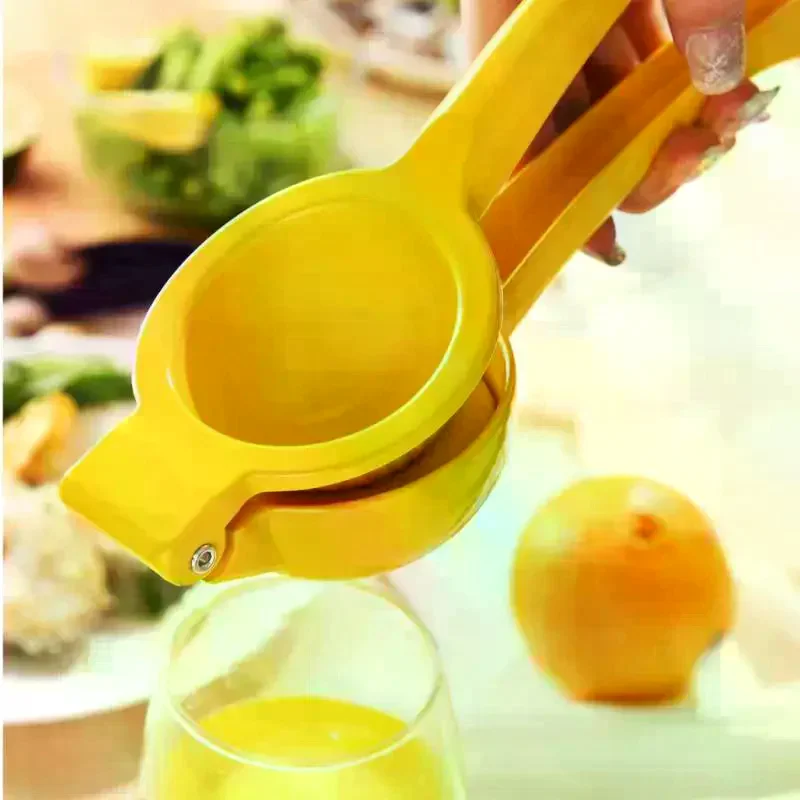 Manual Lemon Clip Creative Kitchen Gadgets Colorful Manual Lemon Juicer Not Easy To Deform Mini Home Portable Lemon Clip 1Pcs