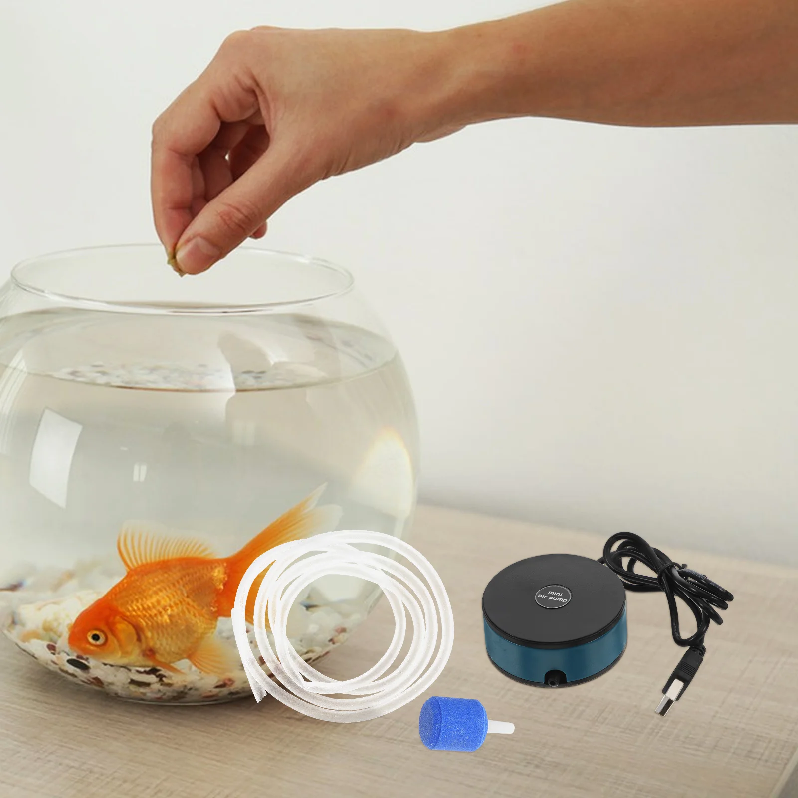 

1Set USB Powered Small Fish Tank Oxygen Pump Portable Mini Air Pump for Aquarium Oxygenation Accessories Aquarium Accessories