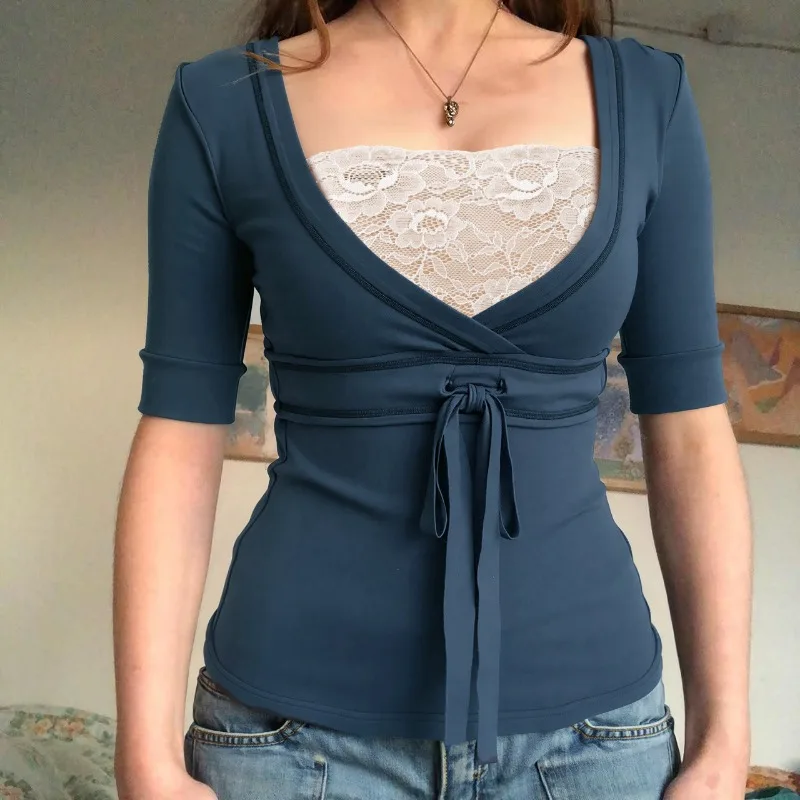 Women's Retro Lace Patchwork Contrasting Short Sleeved Top Cinched Drawstring Tie for Slimming Effect Fake Two-piece T-shirt
