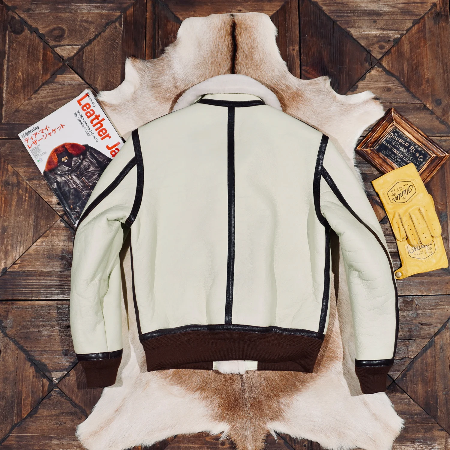 Tailor Brando Authentic Shearling & Vegetable-Tanned Calfskin Men's Classic B3 Bomber Jacket Men's Genuine Fur Jacket