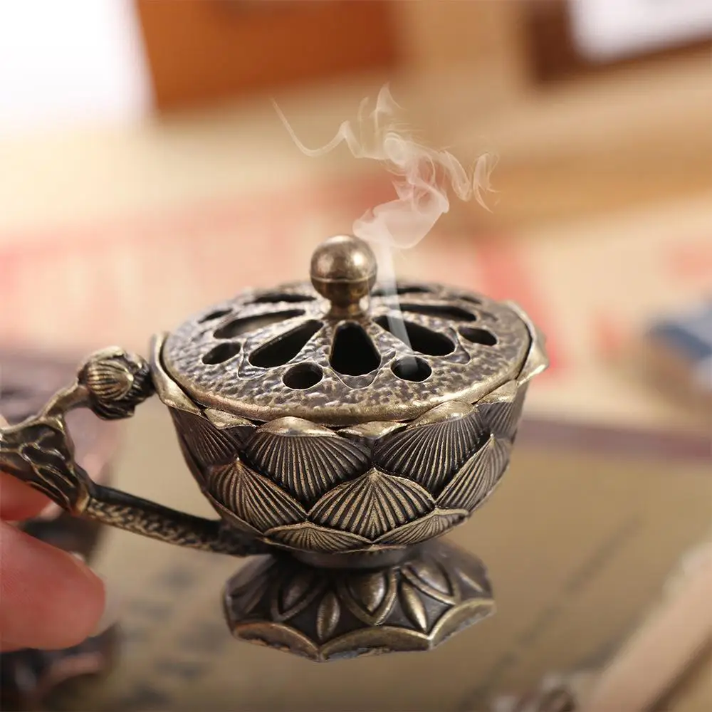 Home Vintage Ornaments Alloy Lotus Hand Stove Retro Copper Small Incense Burner With Cover Hollow Out Metal Censer Indoor