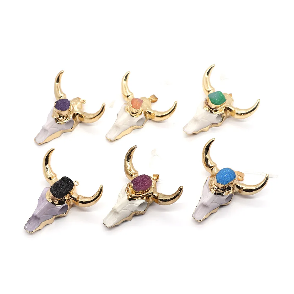 Beautiful Resin Bull Head Pendant 47x47mm Inlaid Crystal Bud Vintage Charm Jewelry Making DIY Necklace Earring Accessories