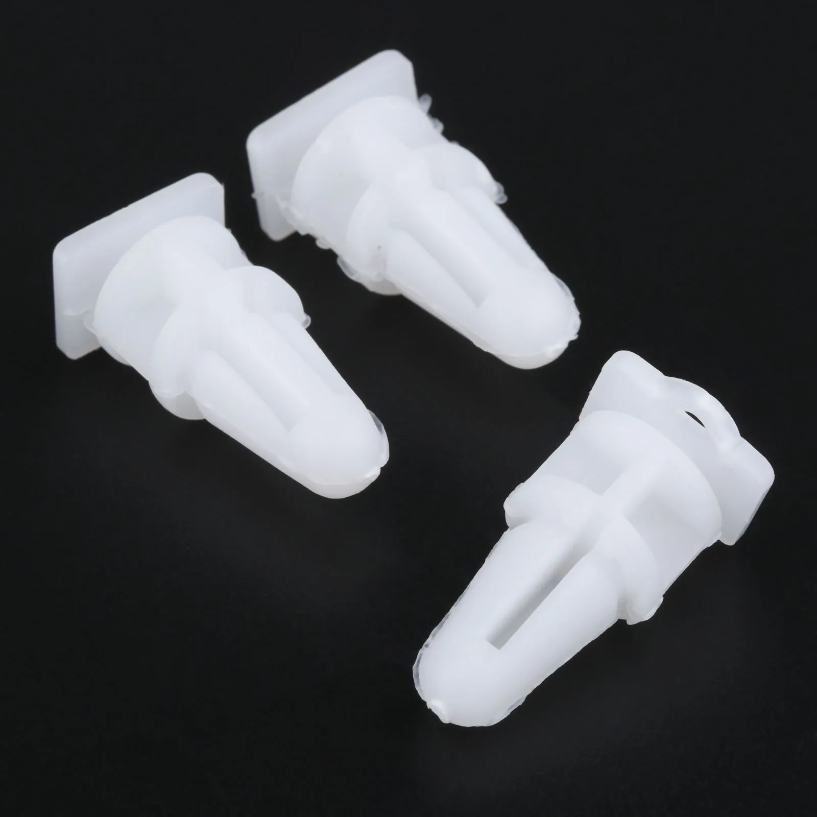 20Pcs 51471840961 Car Door Sill Cover Kick Plate Rivet Clip Retainer Fastener Trim Mounting Clip for for BMW 325 525 750