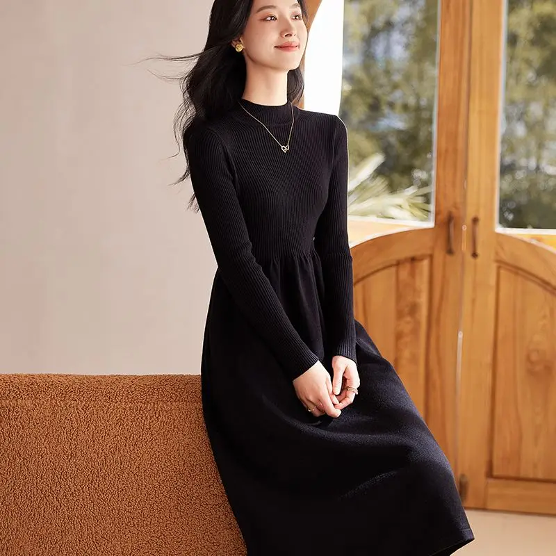 VICTORIA&VERA Dress solid color simple temperament knitted skirt 2024 autumn and winter black and white dress dress women