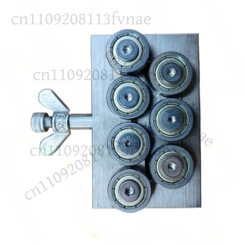 

Ручной станок для выпрямления проволоки 1-2,5 мм (медь, нержавеющая сталь, железо) с 7 роликами