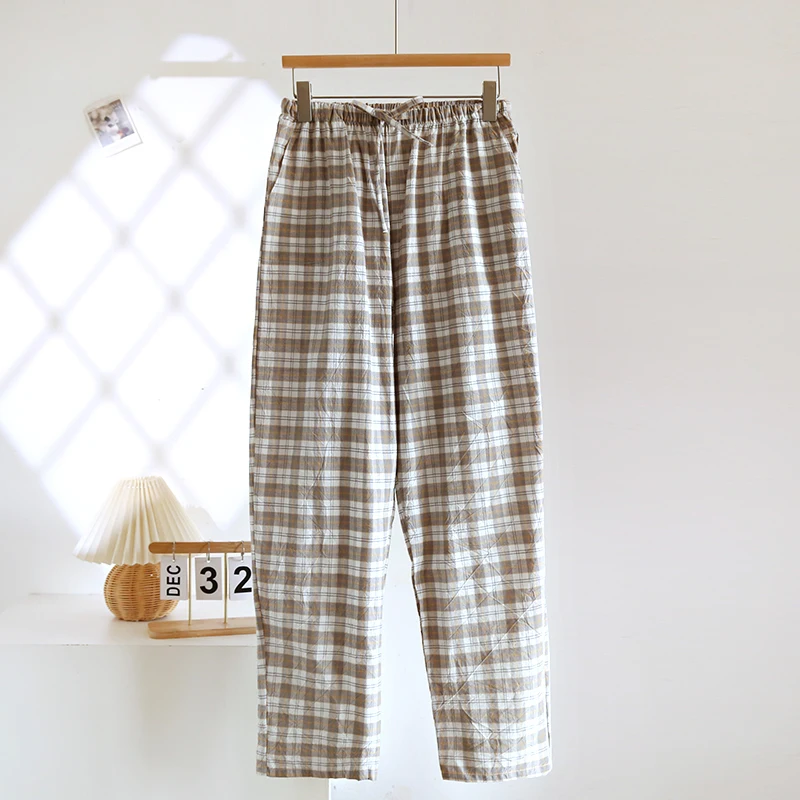 Men's fresh gray plaid trousers