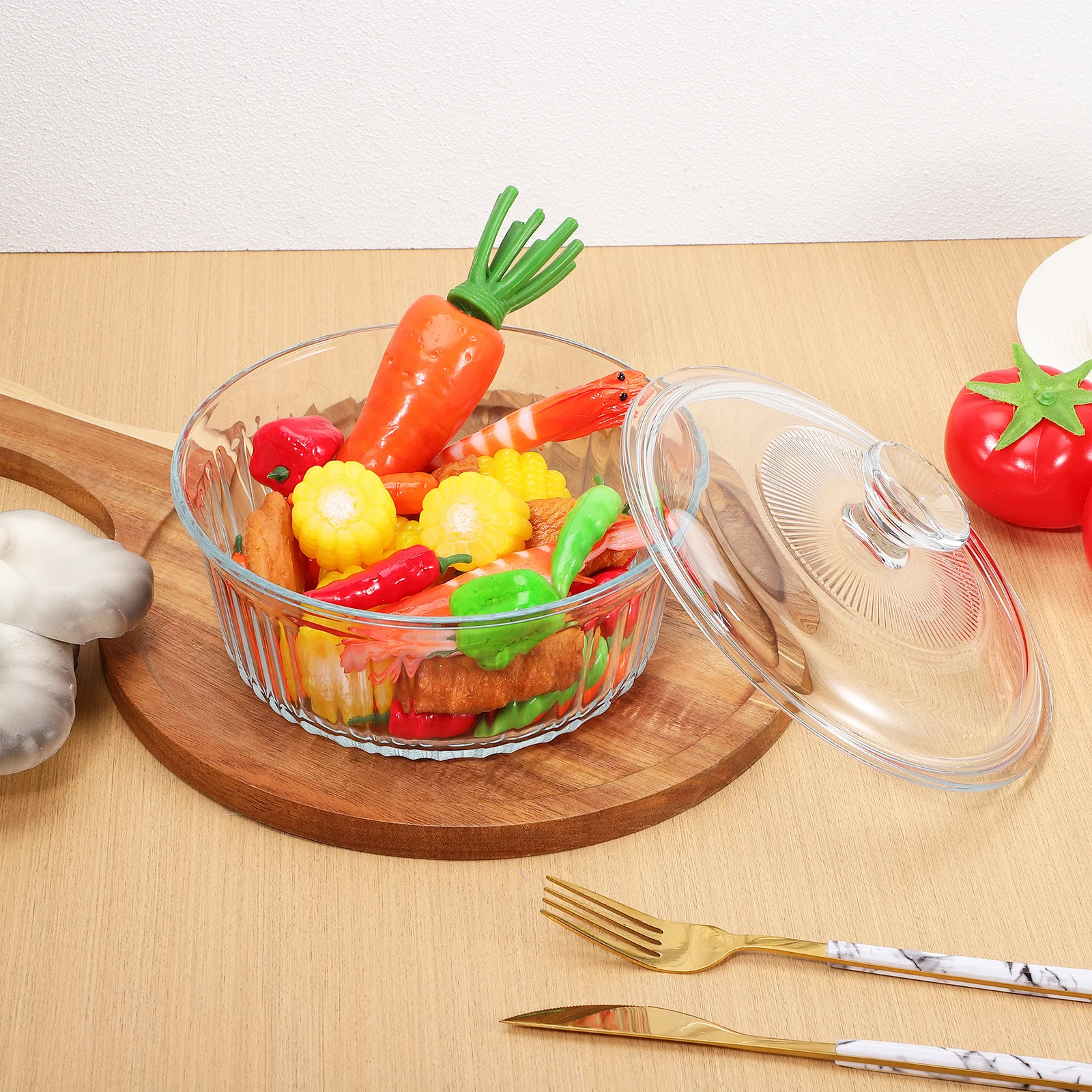 

Round Glass Casserole Dish with Lid 1.5L Oven Safe Baking Dish Borosilicate Clear Cooking Pot for Soup Stew Roasting and Storage