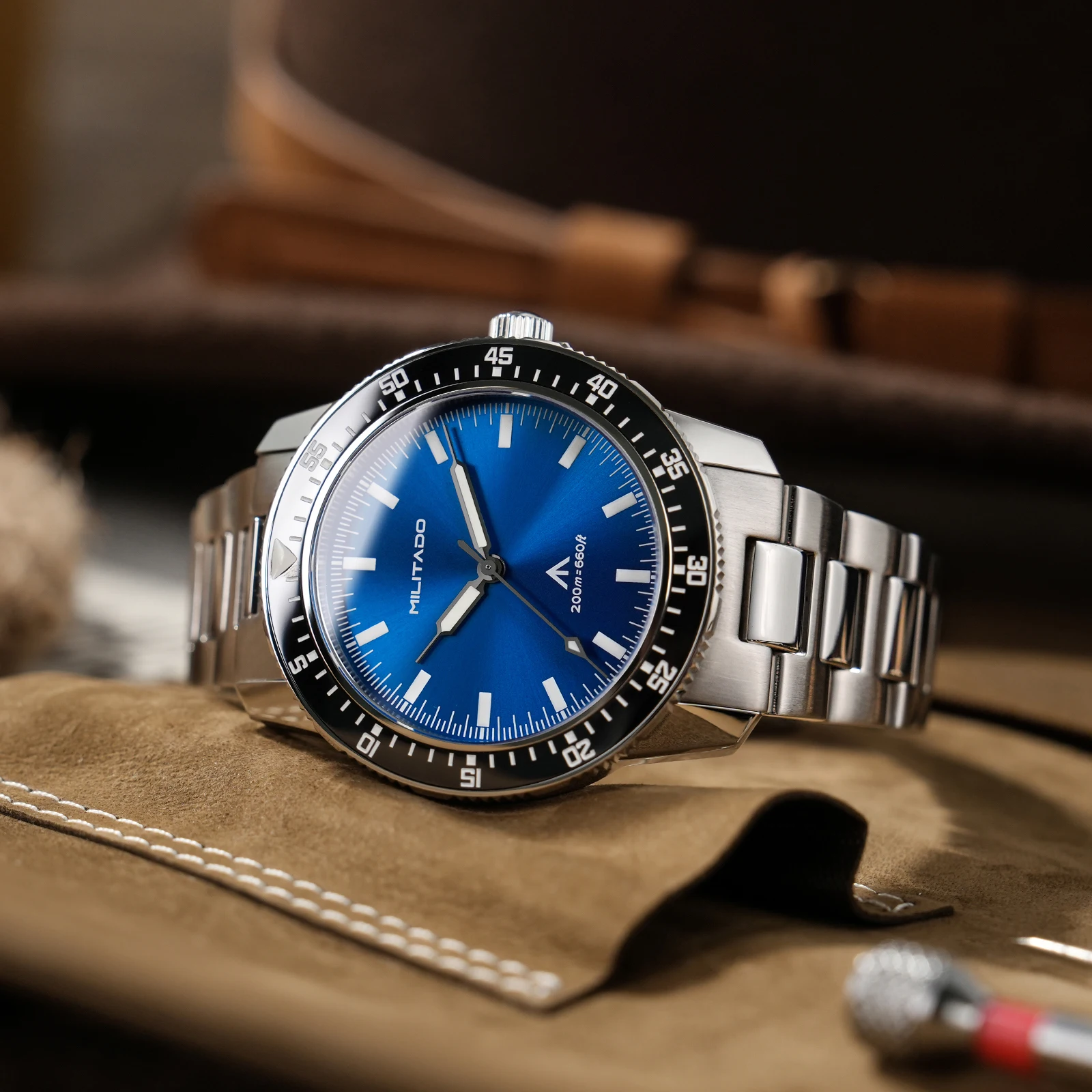 MILITADO ML25 Quarz-Taucheruhr VH31 Sweep Second Saphirglas 200M wasserdicht BGW9 Lume Keramiklünette Herrenuhr