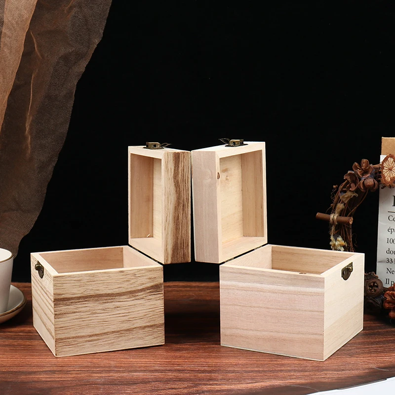 1 Pc Retro Jewelry Box Organizer Desktop Natural Wood Clamshell Storage Rectangle Case Decoration Handcrafted Wooden Square Box