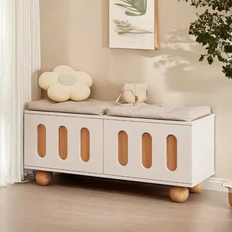 

Cream wind enters the home to change shoes, stool at the door, household can sit and store shoes, stool integrated into the door