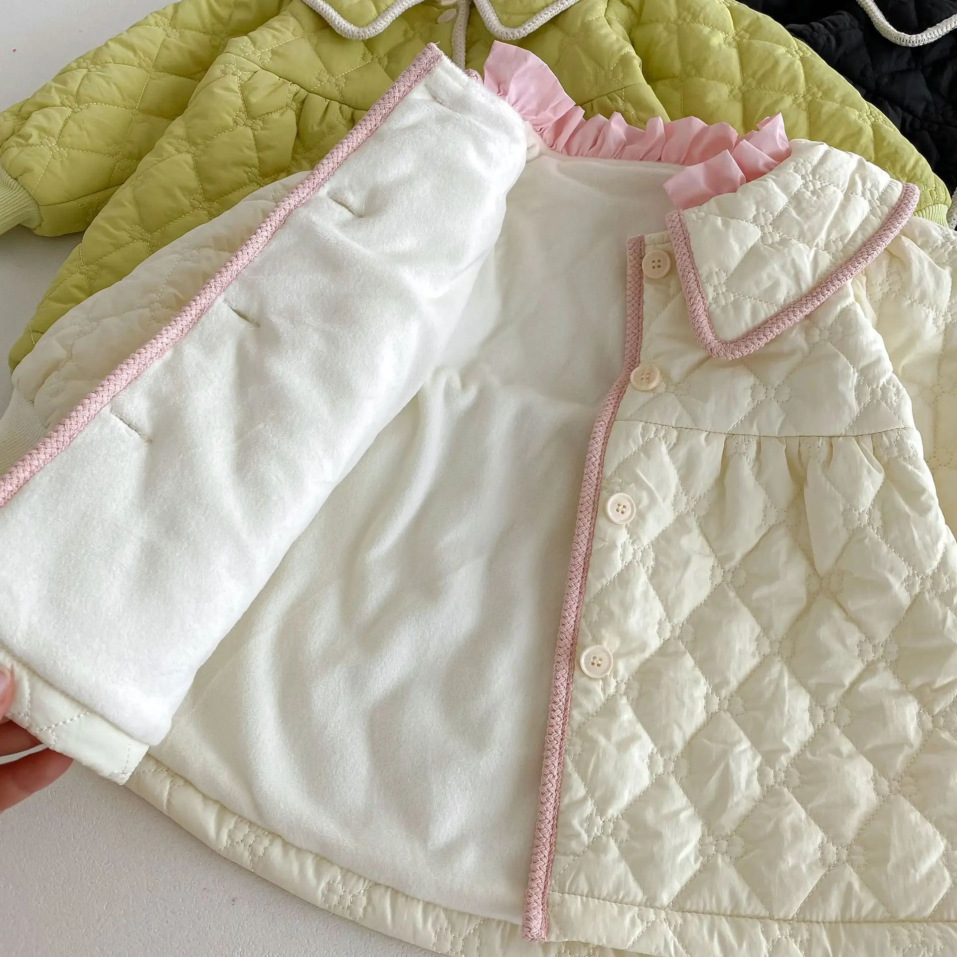 2024 Winter New Girls Plus Velvet Thick Warm Coat Solid Infant Cotton Padded Jacket Cute Lapel Princess Clothes Baby Clothes