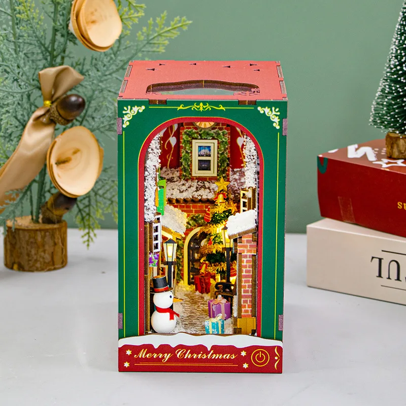 DIY Christmas Book Nook Kit Mini Dollhouse Bookend 3D Wooden Puzzle Bookshelf Insert Stress Relief Xmas Decor For Birthday Gift