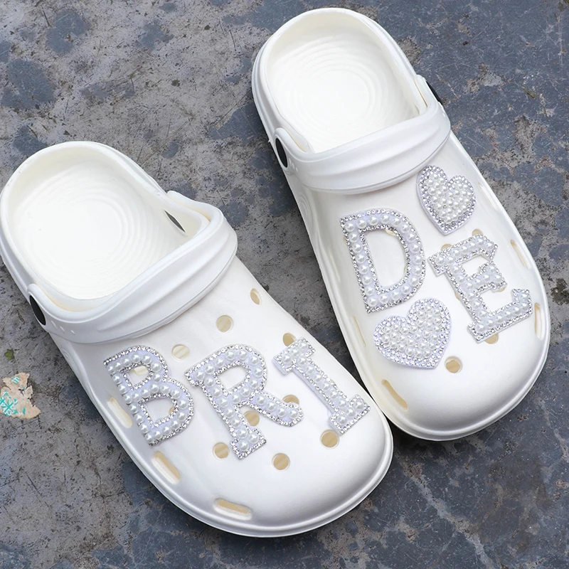 

Bride to be Slippers summer beach pool Wedding Bridal Shower future Mrs Honeymoon trip Bachelorette hen Party decoration Gift