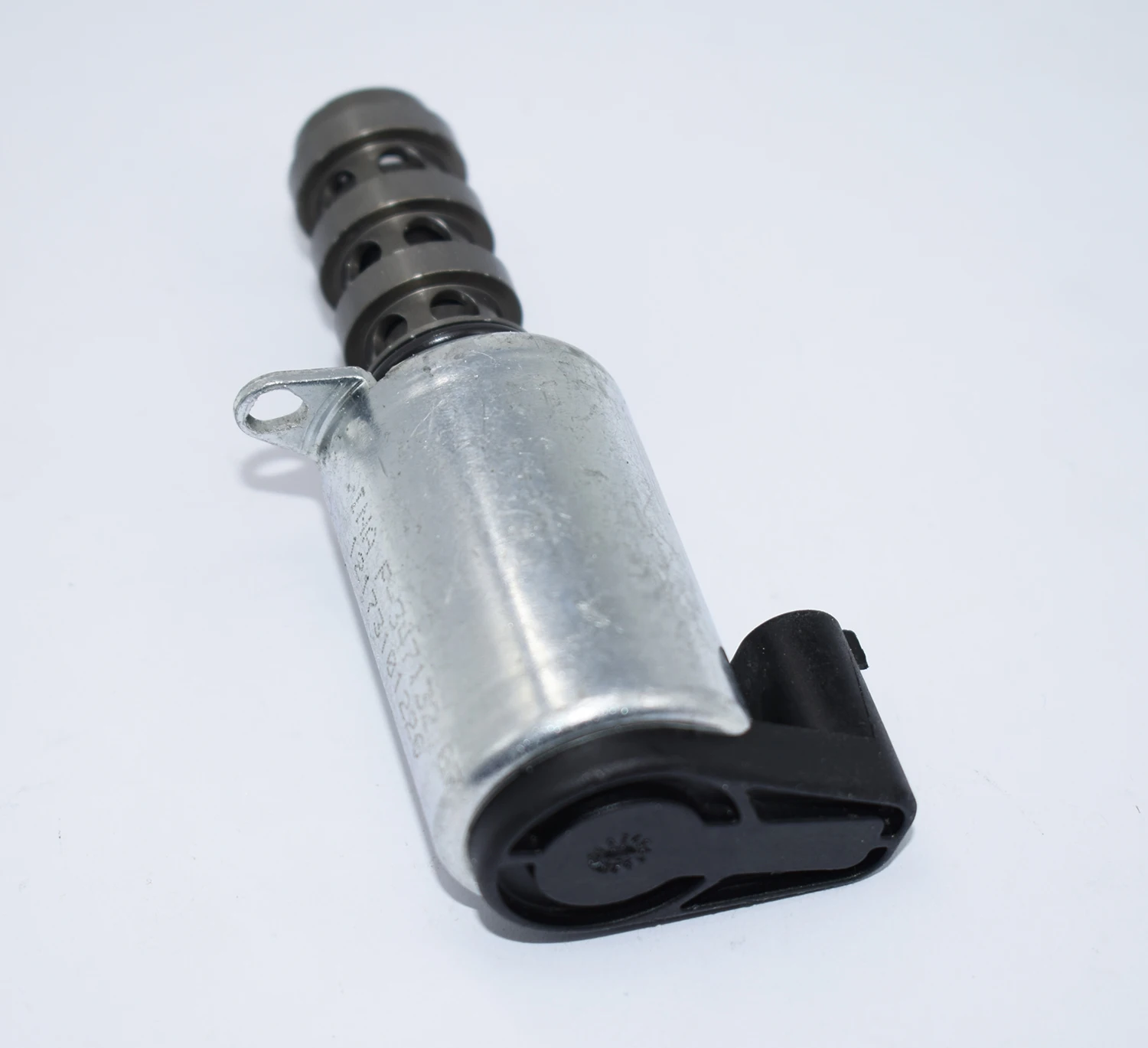 

Engine camshaft VVT variable valve timing solenoid F347132 17 13150071950
