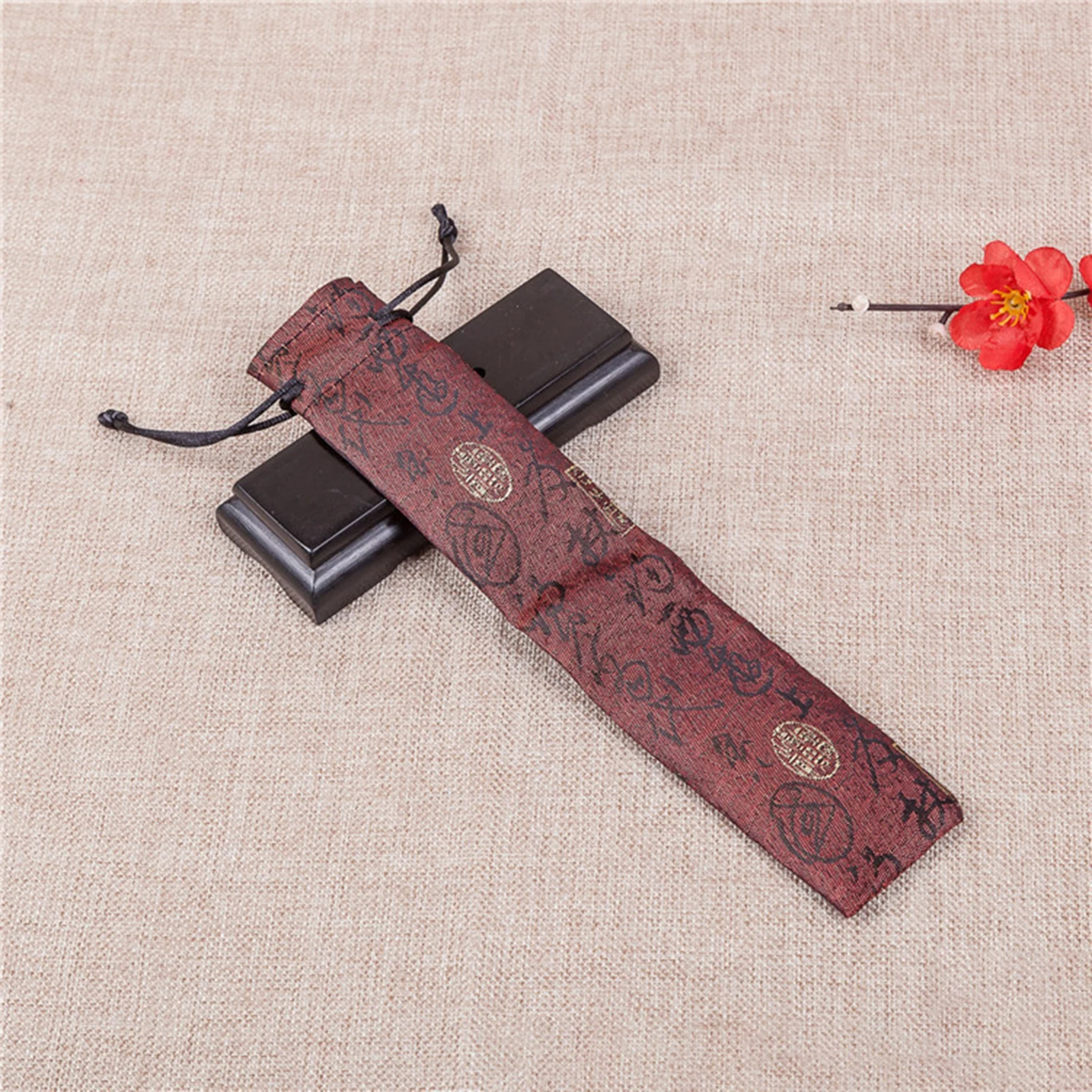 Folding Fan Cover Elegant Traditional Brocade Sleeve for Women's Accessories Vintage Hand Fan Protective Bag Durable