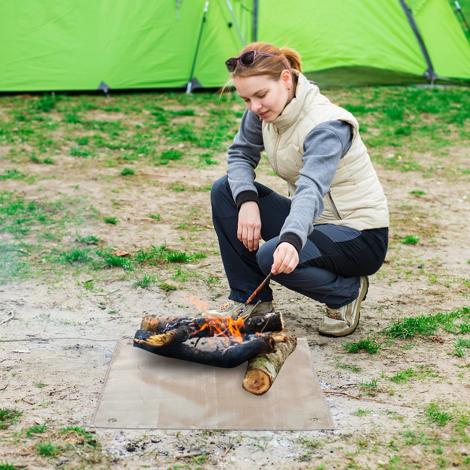

Camp Fire Accessory Camping Fireproof Mat Bbq Campfire Blanket for Home under Grill Barbecue
