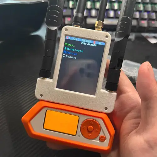 Imagen 2 del producto Placa de expansión 4 en 1 para módulo Flipper Zero 433m Rf + módulo Esp32s2 + módulo Gps + pantalla de 2,8 pulgadas 800mah personalizada