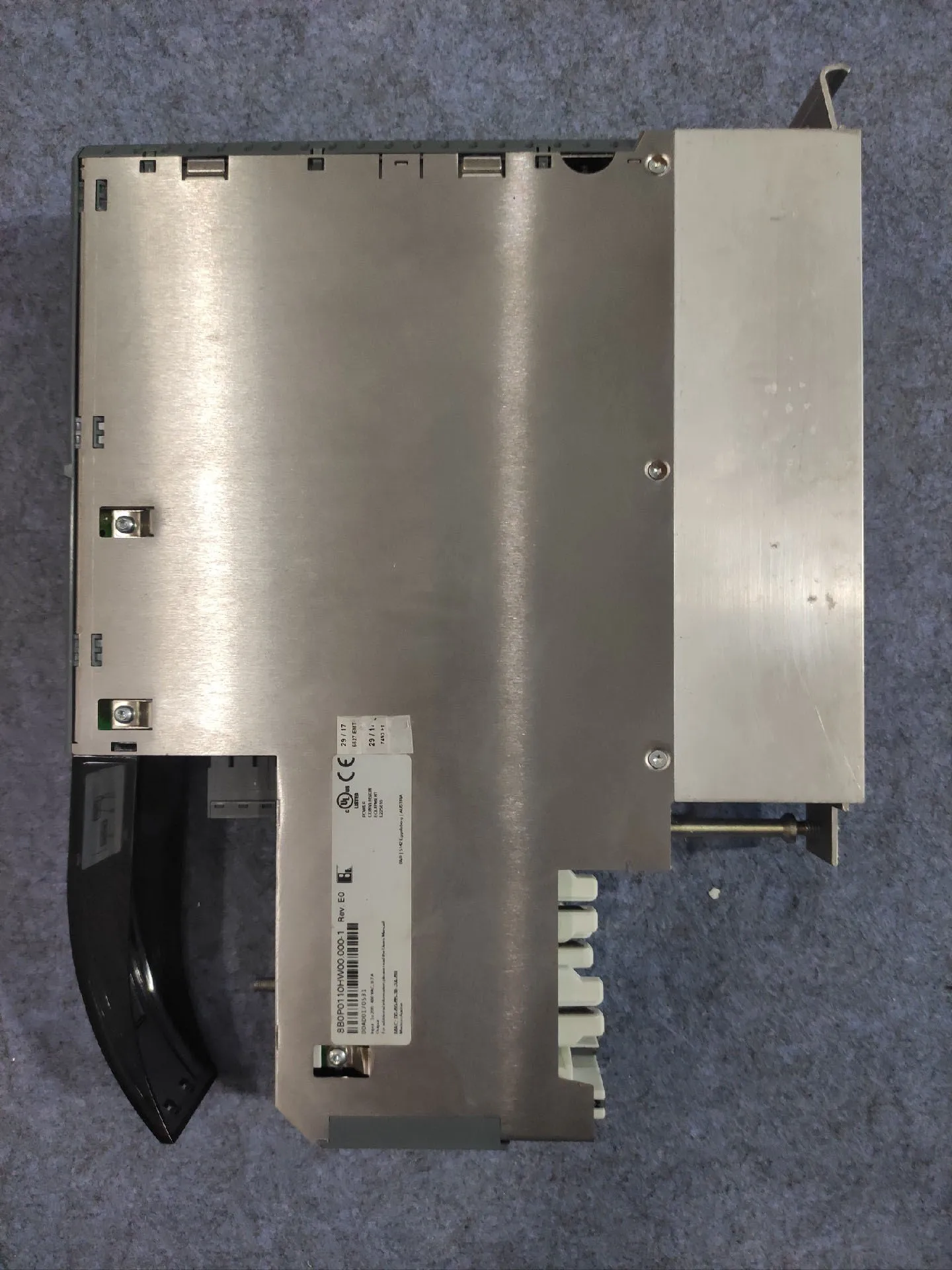 8B0P0110HW00.000-1 Сервопривод для B&R