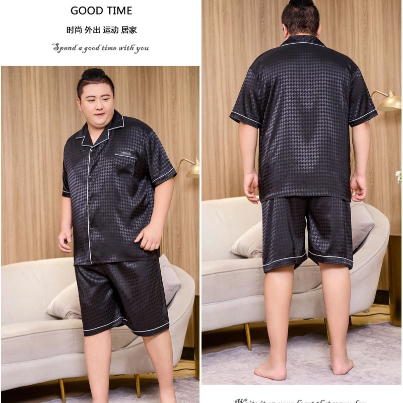 Pijamas de talla grande 5XL para hombre, ropa de dormir de satén de verano de 150KG, pantalones cortos de manga corta, conjunto de 2 uds, ropa holgada de lujo a cuadros para el hogar