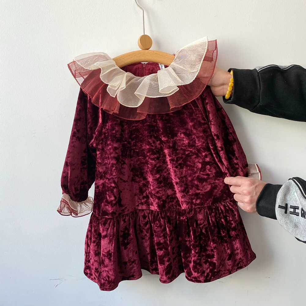 

3-7T Children Wine Red Dress Sweet Girls 2024 Autumn Velvet Patchwork Loose Pleated Dress Puff Ruffles Collar Christmas Dress