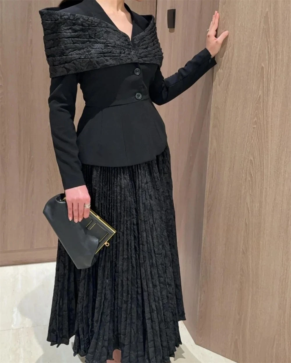 بدلة سوداء فستان سهرة مخصص بأكمام طويلة ورقبة على شكل حرف v طول الكاحل فساتين سهرة على شكل حرف A فساتين حفلات رسمية بسيطة 2025 #2