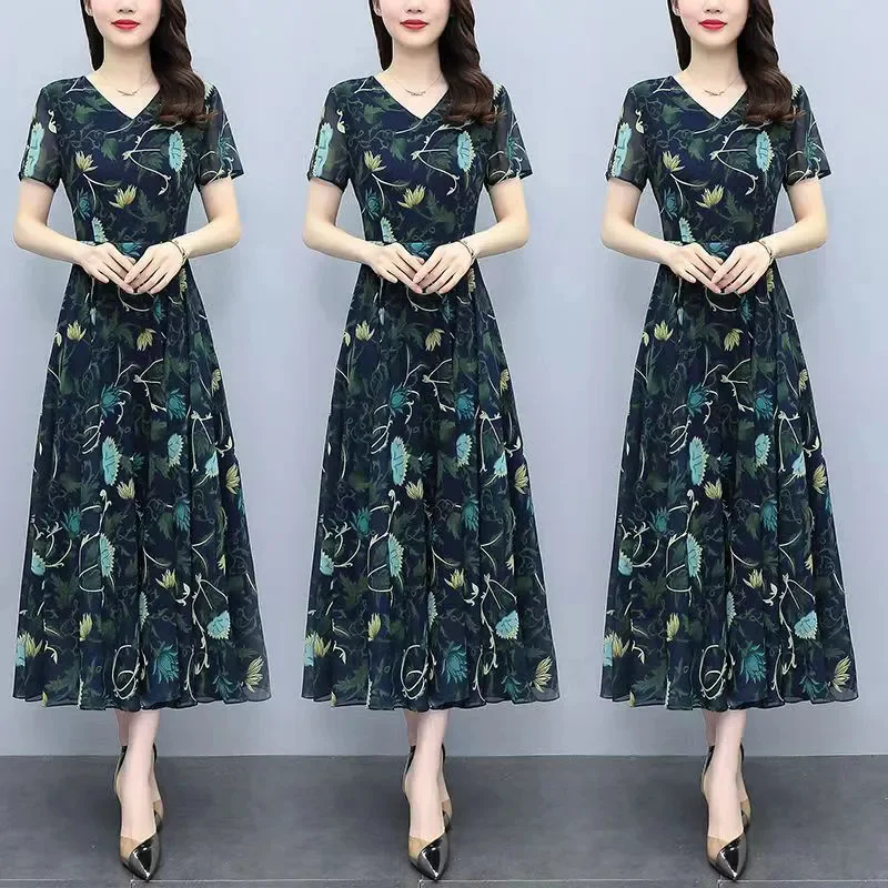 Summer Women New Dress With Floral Patterns, Exuding A Youthful And Slimming Vibe That Covers The Skin, Fashionable And Feminine