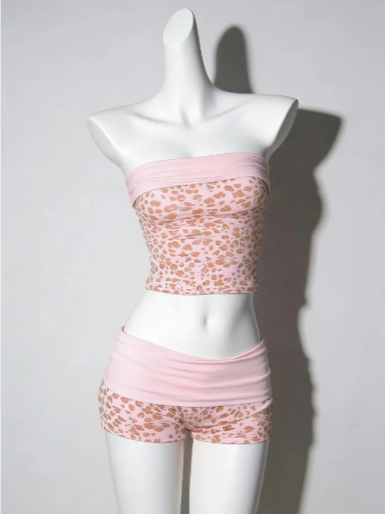 

Модный женский комплект бикини с высокой талией, корректирующий фигуру, быстросохнущий, стильный пляжный купальник, дышащий наряд для вечеринок у бассейна, новинка 2026 года