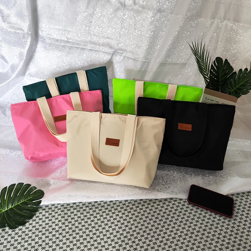 Nylon bag Women's fashion Tote bag small fresh casual student bag High appearance level commuter shoulder bag cloth bag