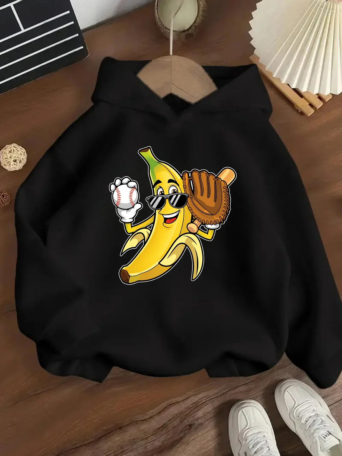 Hooded Sweatshirt for Spring And Autumn, Featuring a Cartoon Banana Baseball Print, Casual Top for Boys And Girls,