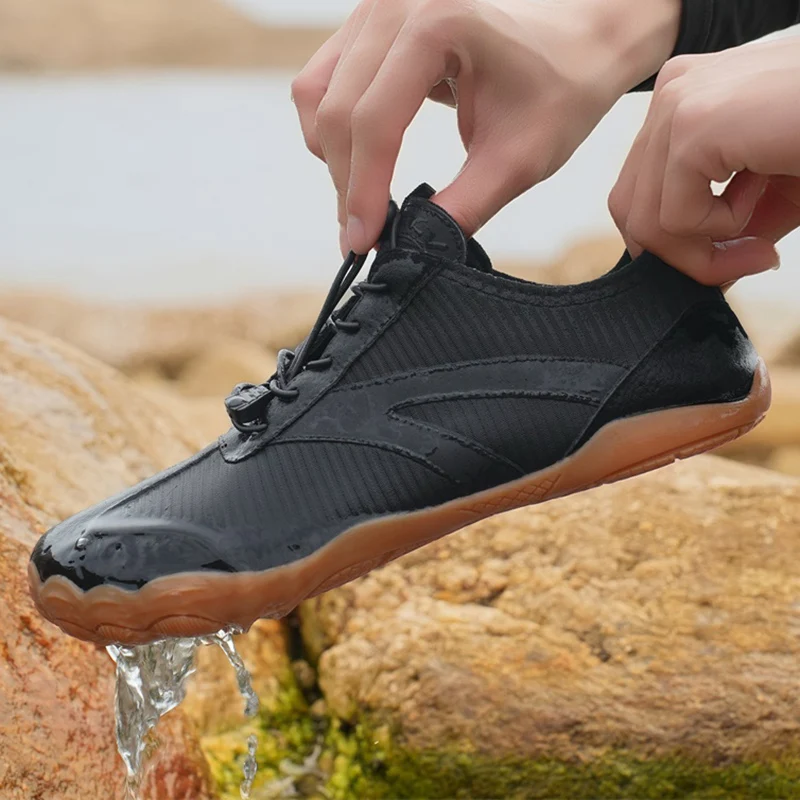Men's And Women's Five-Finger Water Shoes Quick Dry Playing Water Shoes Hiking Beach Shoes Wading Shoes Breathable Mesh Sneakers