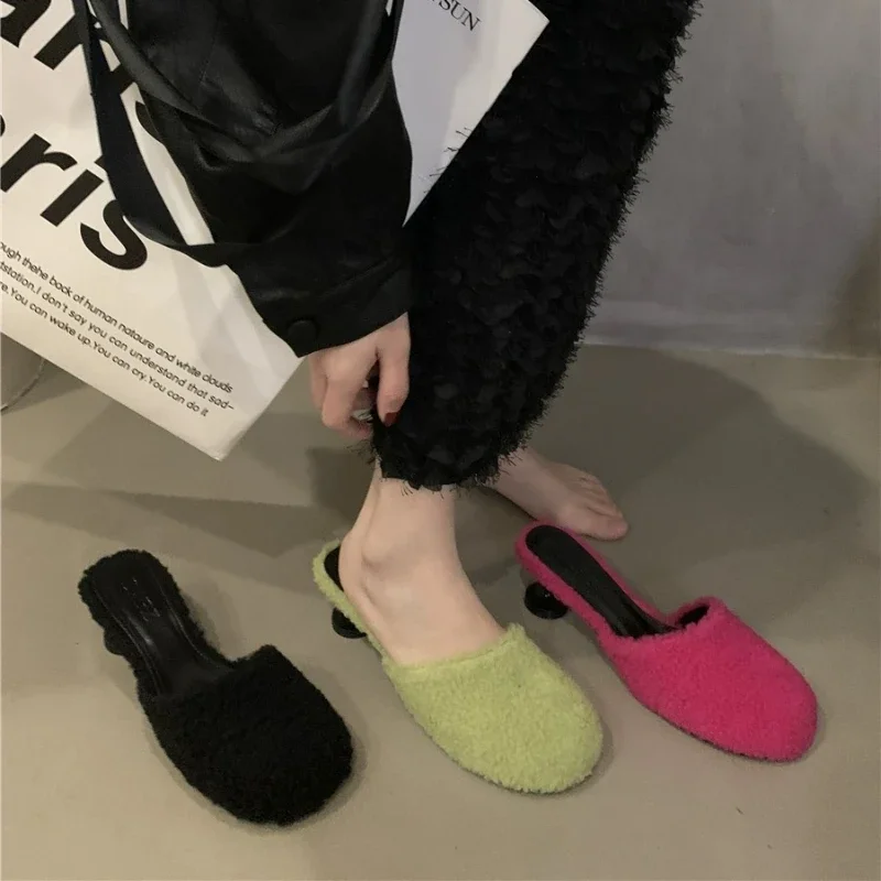 2024 Lambswool Mule Slides Woman Pink Green Furry Heeled Slippers Ladies Round Toe Stiletto Plush Sandals Winter Party Shoes